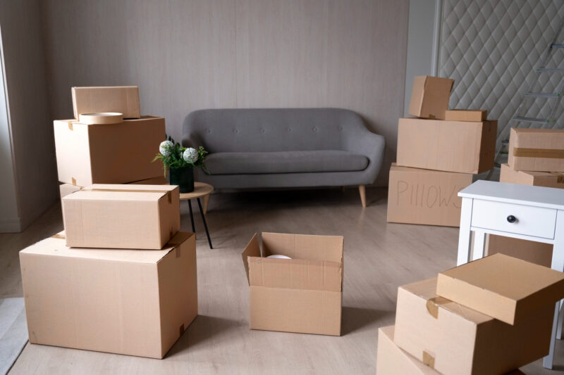 new-home-full-of-unopened-boxes-e1644914842885